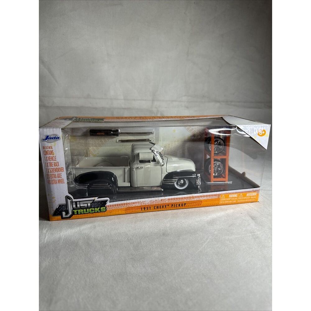 Jada Toys Just Trucks Die Cast Collection 1951 Chevy Pickup